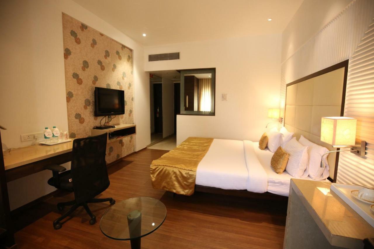 Moti Mahal Hotel Mangalore Exterior photo
